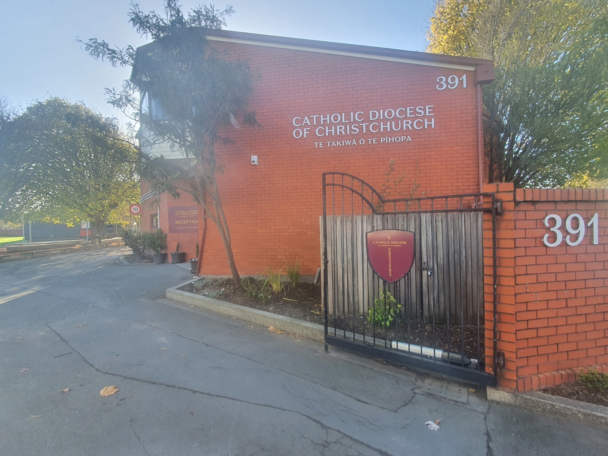 391 Moorhouse Ave