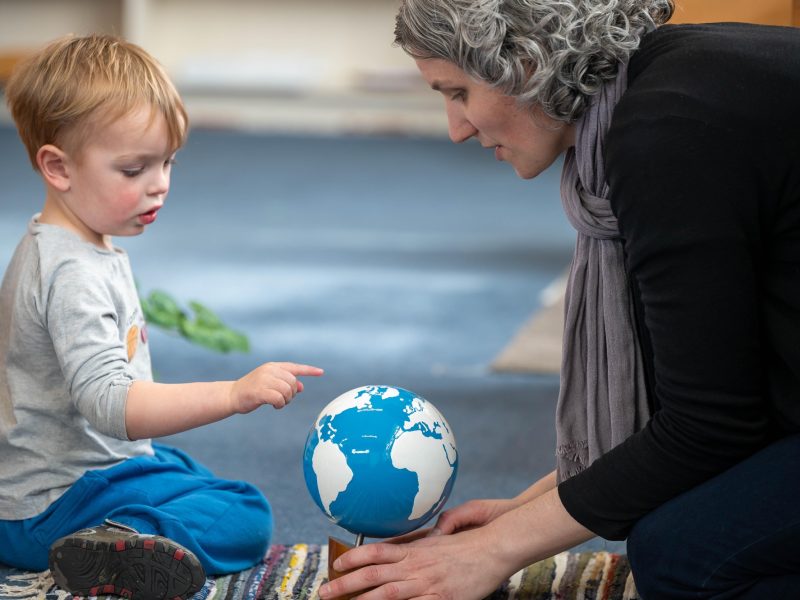 3 year old finding Israel on the Globe