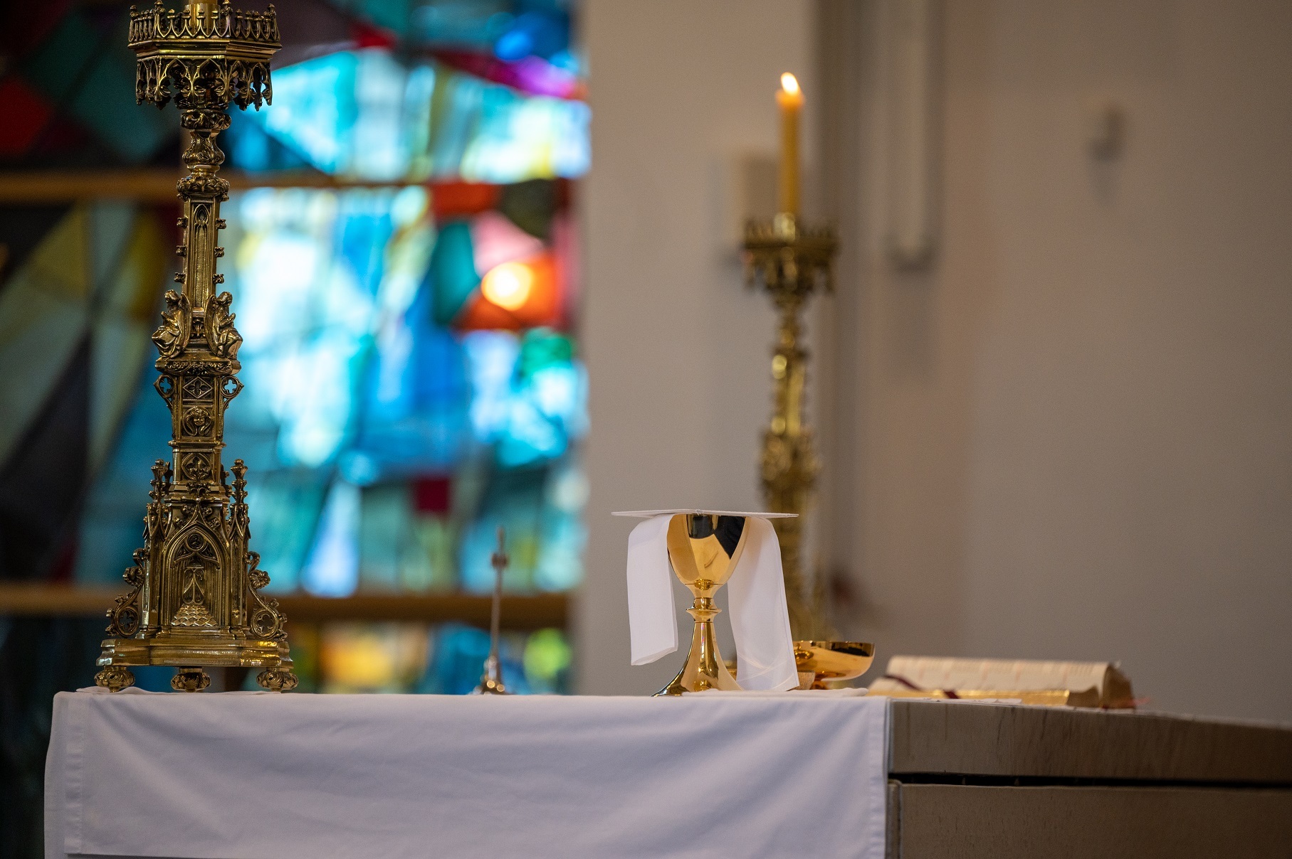 Cathedral Altar RSZ